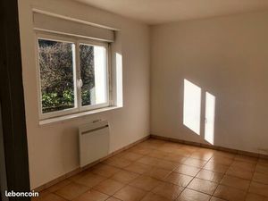 Location appartement deux pièces à Mende plus garage