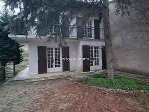 Vente maison 5 pièces 79 m² à Saint-Eutrope-de-Born (47210)  70 800 €