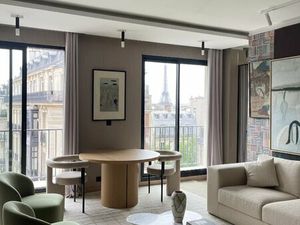Appartement avec vue Tour Eiffel et Sacré-Cœur