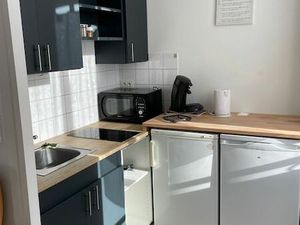 Studio meublé de 23 m2 refait à neuf  très cosy