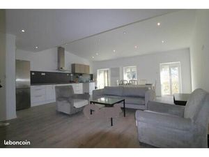 Joli T3/4 MEUBLÉ EN DUPLEX de plus de 88 m² dernier étage