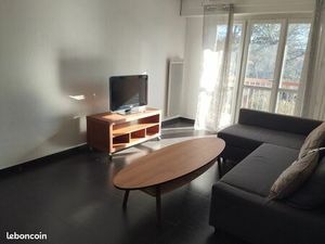 ◊ À louer – Grand 2 pièces proche mer (Saint-Raphaël / Boulouris)