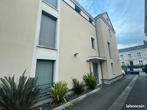 Grand T4 lumineux avec terrasse – Résidence haut standing de 2016 – Proche Madeleine