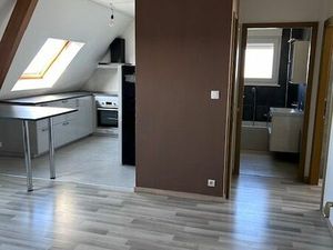 Rosenau coquet F3 mansardé lumineux et au calme