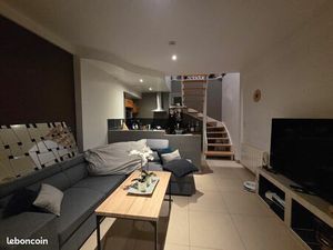 Location maison de village