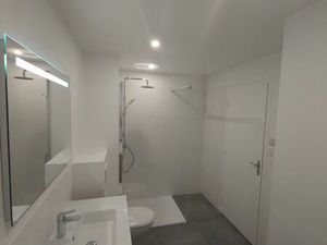 Grand T2 - 51m² - Proche Tram arrêt Etoile - Pont de Claix - Pas de Frais d'agence - Dispo