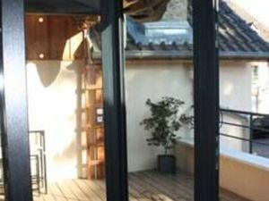 Maison de ville meublée gaz-électricité-eau-fibre inclus dans les charges