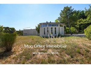 Référence : 5656-Ngu. - Maison / Atelier à rénover - centre ville à pied - Venelles