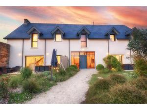 Domaine de caractère avec gîtes 4★ et dépendances – entre mer et campagne  Baie de...