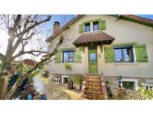 MAISON 122 M² ? ATHIS MONS  SECTEUR CALME ET BEAUX VOLUMES