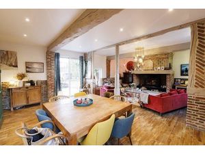 CAILLY BELLE MAISON DE CARACTERE