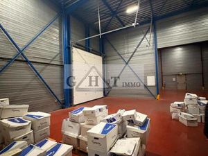 Local d'activités 930m2 + Terrains 1000m2 à vendre CONFLANS