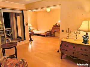 Appartement avec grande terrasse