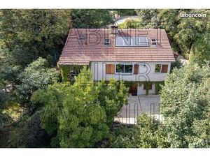 Maison Chemin Des Forts Des Montboucons à Besançon