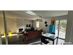 À VENDRE – Maison 142 m² avec garage et terrasse arborée