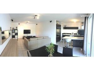 Loue T3 dans résidence calme