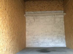 Particulier loue garage moto ou voiture ou box de stockage