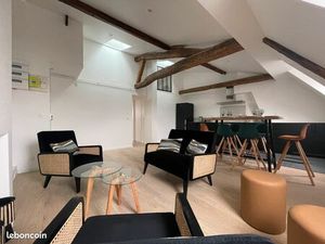 Loue appartement - 50m² - Paris 9ème - Dernier étage et ascenseur