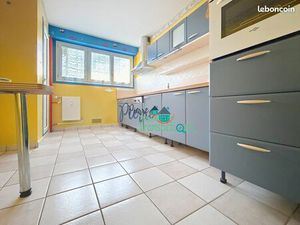 Appartement 4 pièces 82 m²