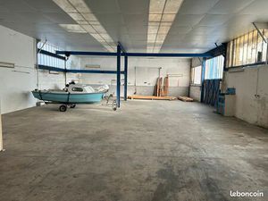 A louer entrepot proche centre redon (35600)