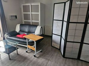 T1 meuble 32 m2 avec jardinet