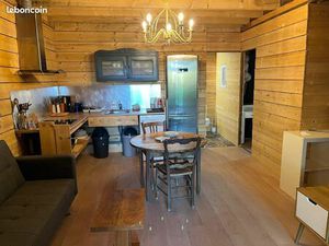 LOCATION T1 BI MEUBLEE 45m2 + PIECE DE 55m2 + TERRASSE