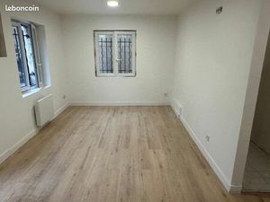 Grand studio a louer ideal etudiant