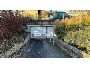 Vente Garage et parking à Rennes (35000) : à vendre / Rennes