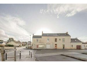 Vente Immeuble à Couëron (44220) : à vendre / 155m² Couëron