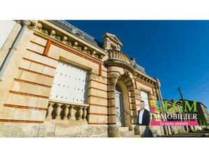 Ensemble immobilier de caractère à La Rochelle  quartier de La Genette