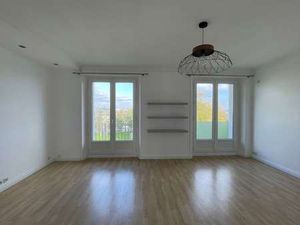 Location Appartement 3 pièces à Brest (29200) : à louer 3 pièces / 77m² Brest