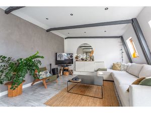 Superbe 2 pièces avec terrasse exceptionnelle À 3 min de la gare