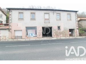 Vente Garage 145 m²
