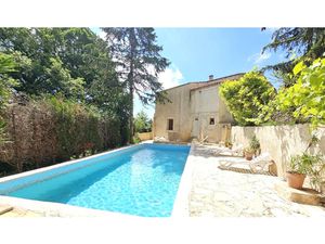 Propriété vue mer Vence comprenant 3 appartements piscine