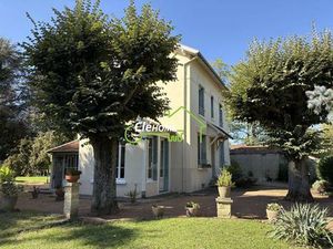 Maison de luxe en vente à Tassin-la-Demi-Lune  France