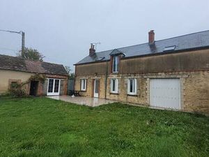 Proche Bellegarde  fermette rénovée 135m²  3 ch + bureau + dép / 634m²