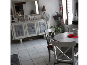 Location appartement 3 pièces 60 m² à Crouttes-sur-Marne (02310)