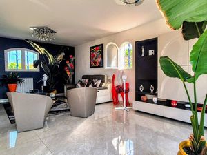 Villa de qualité à Pia