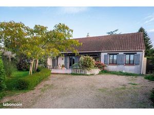 Maison de campagne avec terrain 3800 m