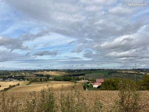 Terrain constructible chemin des Crêtes à Aureville
