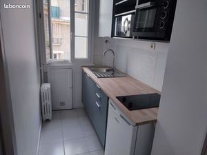 Beau studio très lumineux à 3 min du RER