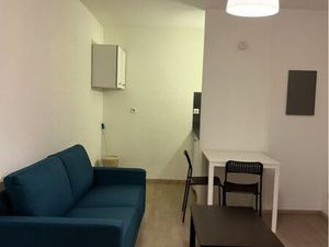 Location meublé T2 en résidence sécurisée + parking