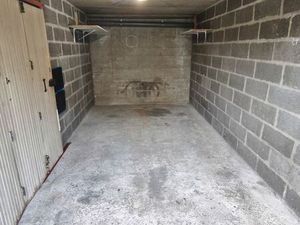 Garage à vendre