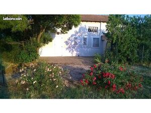 T3 65m² +terrasse 30m² + jardin