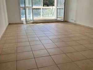 T3 avec terrasse fermée – Résidence récente – Marseille 8e (Rabatau)