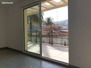 Nice Libération 2 P + terrasse dernier etage + garage