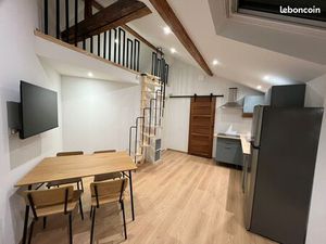 Superbe T2 bis meublé – poutres  mezzanine & prêt à vivre – Remiremont centre