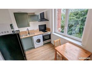 Studio meublé de 23 m² avec Mezzanine (+10 m²)