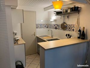 Studio meublé Lyon 1 - situation idéale proximité Hôtel de Ville et Croix-Rousse