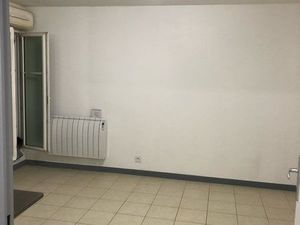 Spacieux Studio meublé de 29 68m2